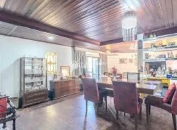 Casa · 350m² · 4 Quartos · 3 Vagas · Casa  residencial ou  comercial com piscina, terraço,  4 dormitórios sendo 1 suíte, 3 vagas