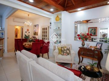 Casa · 300m² · 4 Quartos · 5 Vagas · Ótima casa com 4 dormitórios no Passo da Areia