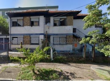 Casa · 234m² · 1 Quarto · Casa à venda no Passo da Areia, Porto Alegre