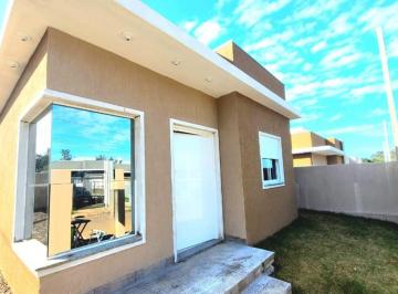 Casa · 75m² · 3 Quartos · 4 Vagas · CASA A VENDA 03 QUARTOS COM PATIO E VAGAS DE GARAGEM