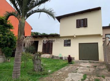 Casa · 240m² · 5 Quartos · 2 Vagas · Casa 5 dorm 3 banheiros garagem 2 carros aceito apto
