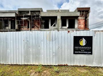 Casa · 120m² · 3 Quartos · 1 Vaga · Sobrado  em Centro - Guaratuba, PR