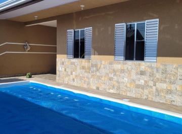 Casa · 180m² · 3 Quartos · 4 Vagas · Casa em Piçarras - Guaratuba, PR