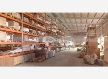 Comercial · 6400m² · 1 Quarto · 30 Vagas · Galpão à venda em São Bernardo do Campo - Ótima localização!