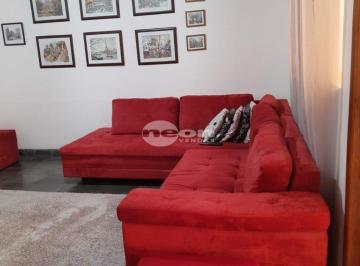 Casa · 200m² · 3 Quartos · 4 Vagas · Sobrado à venda no Baeta Neves - R$