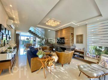 1.jpg · Casa à venda em Centro com 357 m², 5 quartos, 4 suítes, 2 vagas