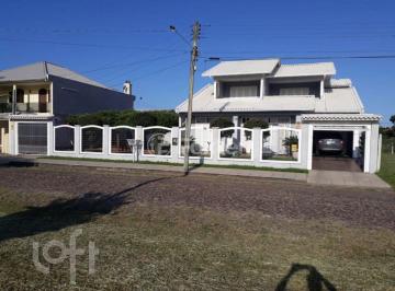 WhatsApp Image 2022-11-18 at 12.33.34 (4).jpeg · Casa à venda em Capão Novo com 288 m², 3 quartos, 1 suíte, 3 vagas
