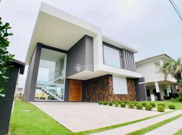 Casa · 331m² · 4 Quartos · 4 Vagas · BELÍSSIMA RESIDÊNCIA