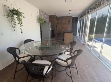 Casa · 160m² · 4 Quartos · 4 Vagas · Casa à venda - em Medeiros
