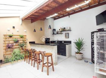 Casa · 140m² · 3 Quartos · 3 Vagas · Sobrado à venda no Taboão, São Bernardo do Campo, com 3 suítes