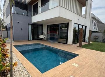 Casa · 340m² · 4 Quartos · 3 Vagas · LOCAÇÃO DE CASA EM CONDOMÍNIO FECHADO - ALPHAVILLE 2 - SÃO JOSÉ DOS CAMPOS/SP