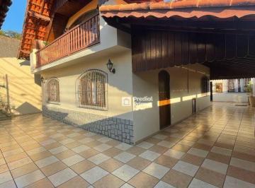 7cfcb0960e5e44e9e6b4307f1afb14a9579db98b · Casa Ampla à Venda em Olaria | Localização Privilegiada e 5 Quartos!