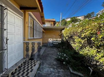 85296e359f7c5d898fc0f2cf998ccb491547e2ca · Casa Ampla à Venda no Centro!