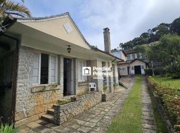 9d09f56cd39bcf15cb42f5ad29abbc78e3bc3560 · Casa com 6 dormitórios à venda, 324 m² por R$ 1.400.000,00 - Braunes - Nova Friburgo/RJ