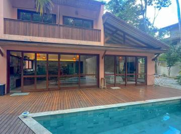 Imagem do Imóvel · Casa exclusiva a apenas 350 metros da praia, no coração do condomínio