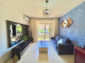 Apartamento · 100m² · 3 Quartos · 1 Vaga · Amplo apartamento de 3 dormitórios no Menino Jesus!