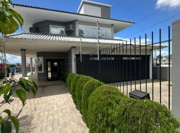 WhatsApp Image 2025-10-22 at 12.14 · CASA NA PEDRA BRANCA COM 04 DORMITORIOS E 642,11 m2