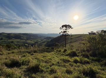 Terreno , Bueno Brandão · Oportunidade Única com Vista Deslumbrante para a Serra da Mantiqueira