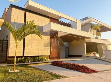 Casa · 161m² · 3 Quartos · 5 Vagas · Condonínio - Casa a venda - Trés Suítes - Piscina - Área gourmet