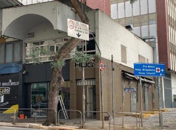 Comercial , São Paulo · Excelente Prédio comercial de esquina à venda 2 andares na Bela Vista