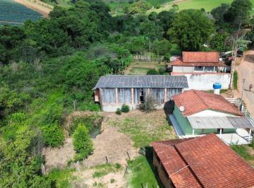 Rural de 2 quartos, Toledo ·  CHÁCARA À VENDA  Bairro dos Pereiras Toledo/MG 