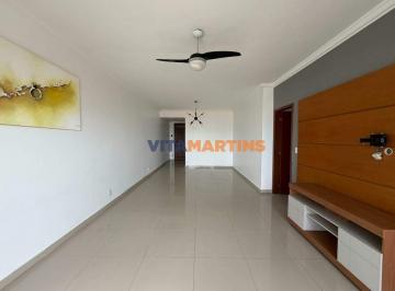 Apartamento · 159m² · 3 Quartos · 2 Vagas · Apartamento com 3 quartos (1 suíte) à venda na Praia do Forte em Cabo Frio/RJ por R$1.250.000,00