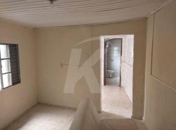 Casa · 35m² · 1 Quarto · Casa com 1 quarto, cozinha e banheiro.