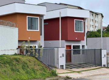 Casa · 75m² · 2 Quartos · 1 Vaga · Casa Duplex em Roma, Volta Redonda/RJ