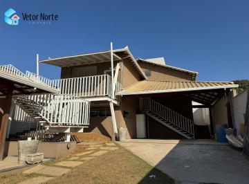 Casa · 198m² · 3 Quartos · 2 Vagas · Excelente casa em Matozinhos com 3 quartos, sendo uma suíte e 2 semi suites