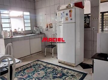 Casa · 100m² · 3 Quartos · 4 Vagas · Casa ampla com 3 dormitórios no Jardim Santa Cecília 1