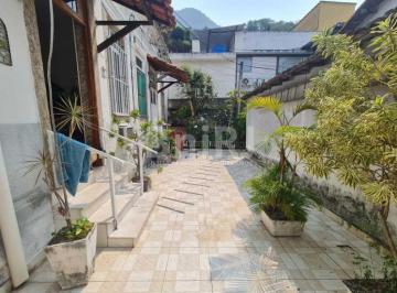 952111tfp.jpg · Casa de Vila no Humaitá! 3 quartos em rua bucólica