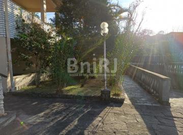 781450drv.jpg · Casarão em Petrópolis, Próximo ao Centro - 2 andares com quiosque e churrasqueira e grande área exte