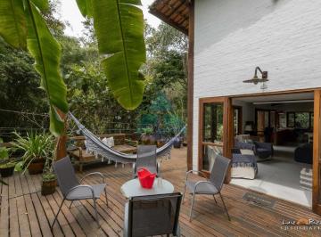 Casa · 135m² · 3 Quartos · 1 Vaga · Casa com 3 quartos, Praia do Pulso, Ubatuba - R$ 2.2 mi, Cod: 2818