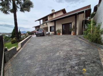 c88b99e2a4ca698fd65896cffc98085b4ab9b235 · Casa com 3 dormitórios à venda, 290 m² por R$ 1.600.000,00 - Fortaleza - Blumenau/SC