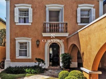 Casa · 300m² · 3 Quartos · 2 Vagas · Casa Alto padrão à venda com 300 m², 3 suítes e 2 vagas, Jardim Europa, em São Paulo
