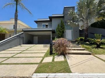 19f1f3995856d89992c5872ba22e6149d3a7a487 · Casa à venda no Condomínio Terras de Vinhedo