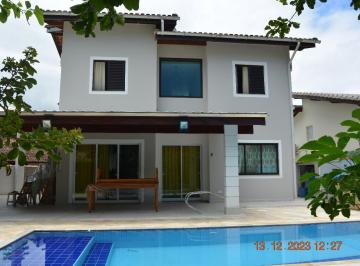 Casa de 4 quartos, Bertioga · Belíssima Casa Lado Praia – Excelente Localização!