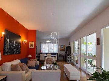Casa · 390m² · 4 Quartos · 4 Vagas · Imperdível! Casa de 4 quartos, 1 suíte, 2 salas, 3 banheiros, 4 vagas no Pacaembu, São Paulo-SP: 390