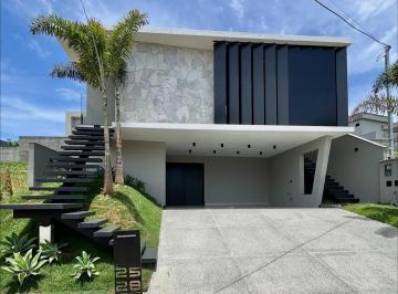 Casa de 4 quartos, Arujá · Casa á venda no Condomínio Arujá 5