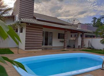 Casa · 3 Quartos · 2 Vagas · Casa à venda em Águas de Santa Bárbara, , com 3 quartos, com undefined m²