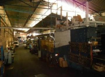 Comercial · 864m² · Saúde, Galpão Comercial de 864m² com 2 banheiros.