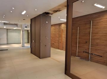 Comercial , Rio de Janeiro · Lojão de rua na Barata Ribeiro, Copacabana. 189m²