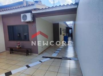 Casa · 120m² · 3 Quartos · 2 Vagas · Casa em Rua Ouro Verde - Vila Emília - Maringá/PR