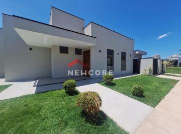 Casa · 112m² · 3 Quartos · 2 Vagas · Casa de condomínio em Rua Padre Fischer - Parque São Luís - Taubaté/SP