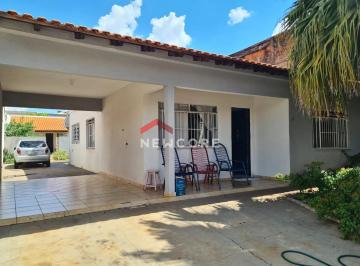 Casa · 160m² · 4 Quartos · 4 Vagas · Casa em Rua Rio Grande do Norte - Centro - Londrina/PR