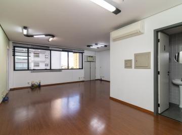 Comercial · 61m² · 2 Quartos · 4 Vagas · Sala comercial na Rua Arandu, N. 205 - Cj 906 e 907 • 61 m²