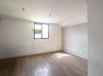 Comercial · 33m² · 2 Quartos · Sala comercial na Rua Alfredo Pujol, N. 545 - Sala 123 • 33 m²