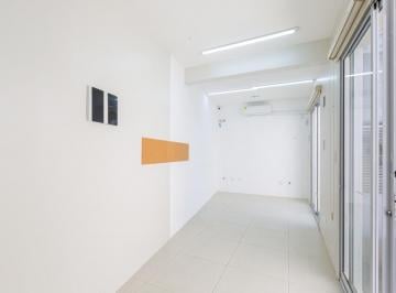Comercial · 20m² · 2 Quartos · Sala comercial na Rua Amaro Cavalheiro, N. 366 - Sala 3 • 20 m²