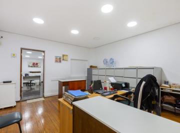 Comercial · 120m² · 7 Quartos · Sala comercial na Rua Quirino dos Santos, N. 79 • 120 m²