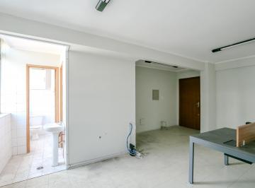 Comercial · 47m² · 5 Quartos · Sala comercial na Rua Dronsfield, N. 128 - 4° andar - Sala 41 • 47 m²